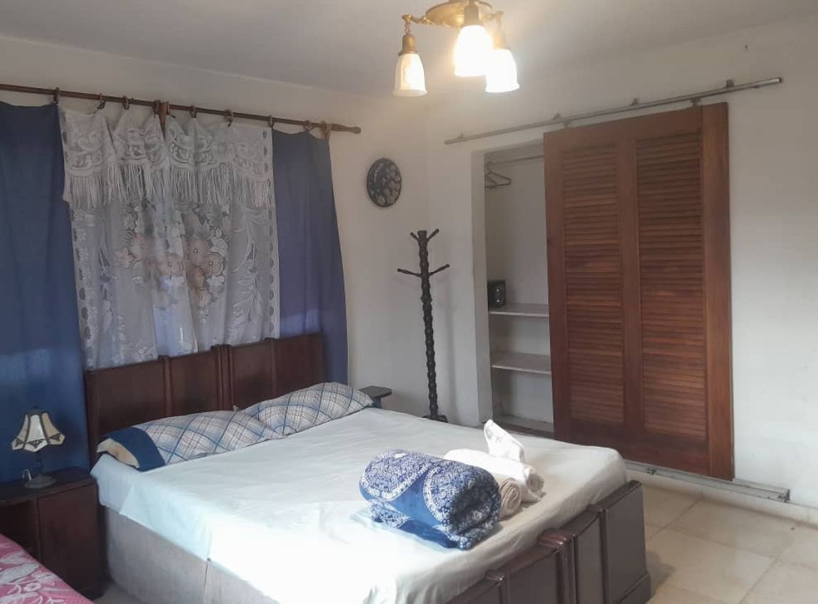 5. Apartamento de 1 habitación en 24 entre 21 y 23, Vedado