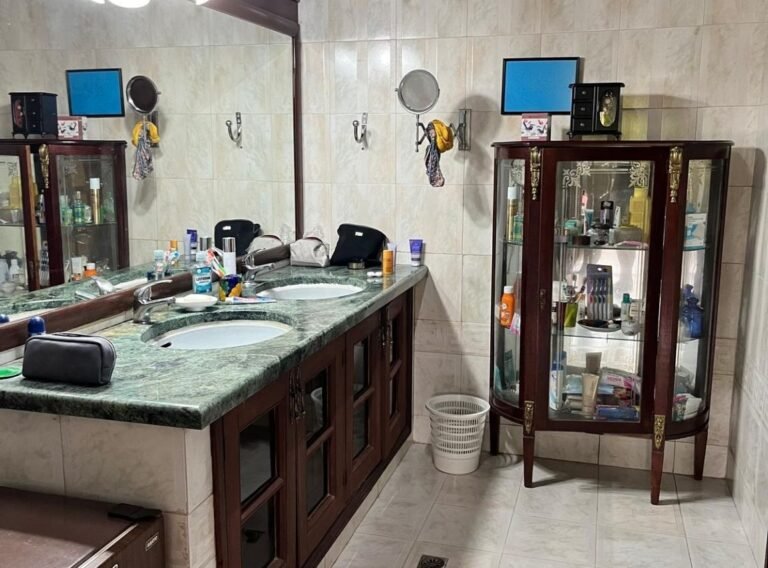 Casa de 4 habitaciones en Atabey_13