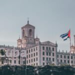 ➡️ Cómo comprar una casa en Cuba siendo extranjero en 2026: pasos, límites y riesgos