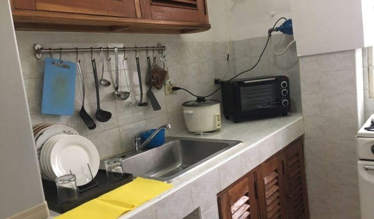 Apartamento cerca de 5ta y A Vedado_5