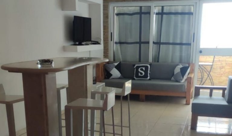 Apartamento en 16 entre Línea y Calzada, Vedado_4