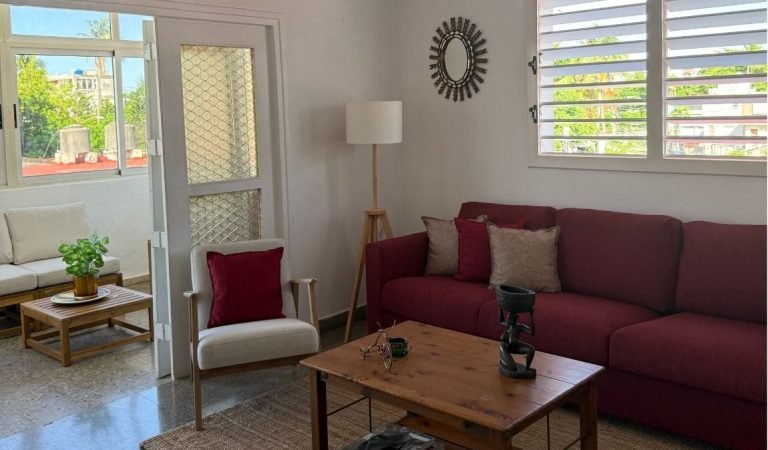 Apartamento en Calle 46 #104 e_ 1ra y 1raA, Playa_1