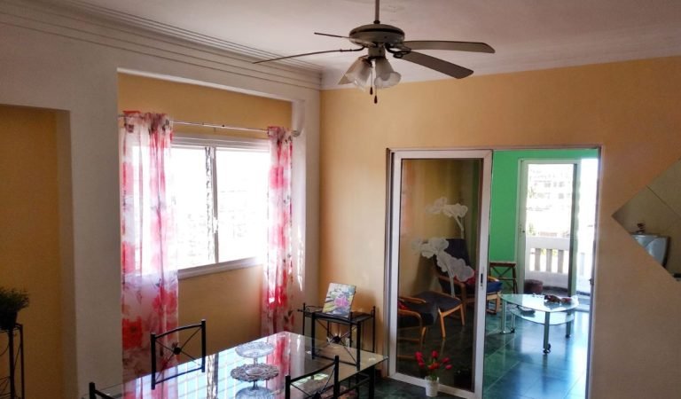 Apartamento en Calle Calzada entre Paseo y 2, Vedado_3