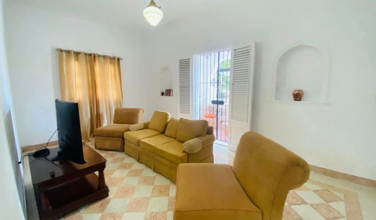 Apartamento en Miramar cerca del teatro Karl Marx_3