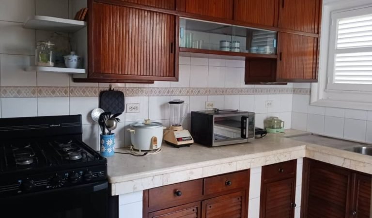 Calle 1ra C e_ 154 y 152. Reparto Náutico, Playa_3