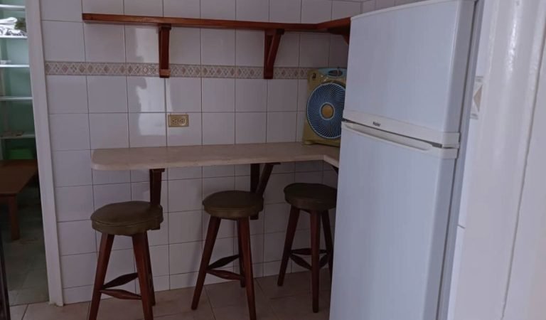 Calle 1ra C e_ 154 y 152. Reparto Náutico, Playa_8