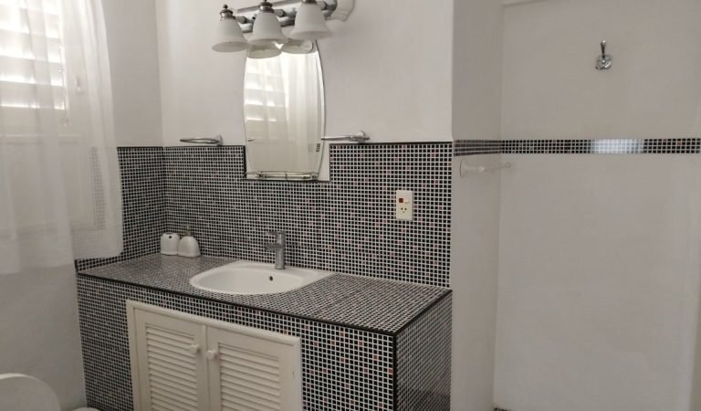 Calle 66 entre 7ma b y 9 na apartamento 726 segundo piso_8