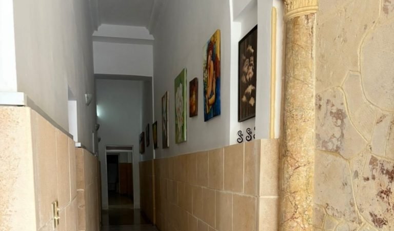 Casa en 9na entre I y J, Vedado_10