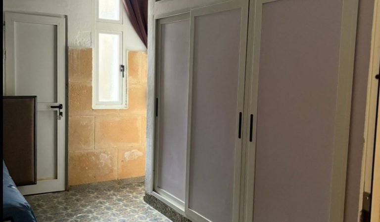 Casa en 9na entre I y J, Vedado_5