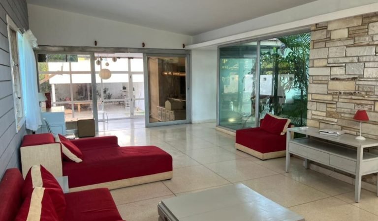 Casa en Miramar de 5 habitaciones_1