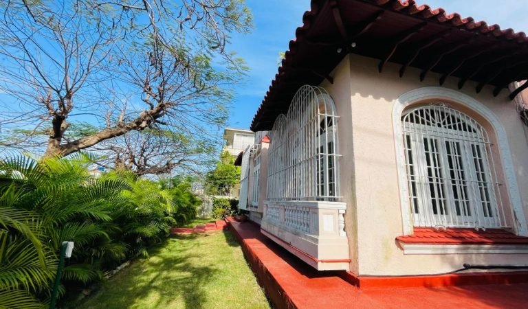 Casa independiente en 3ra entre 8 y 10, Miramar_8