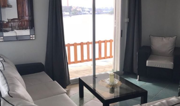 Cuarto estudio con vistas al río Almendares_4